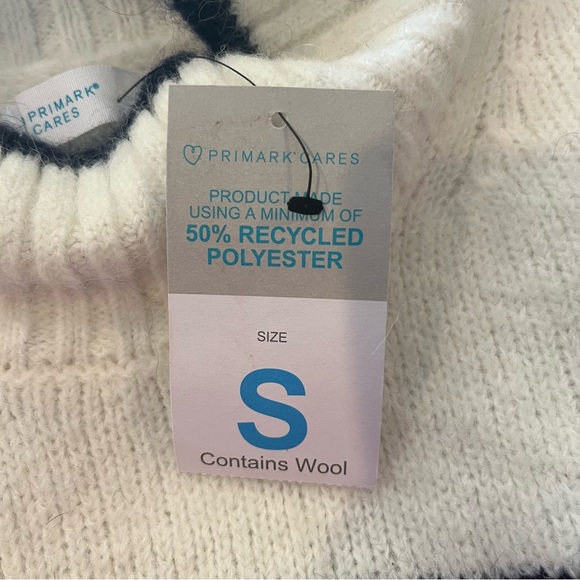 🌺NWT PRIMARK NAVY AND WHITE STRIPED SWEATER SIZE SMALL🌺 - Picture 4 of 4